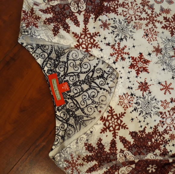 Holiday Traditions Snowflakes Blouse M - Picture 4 of 6